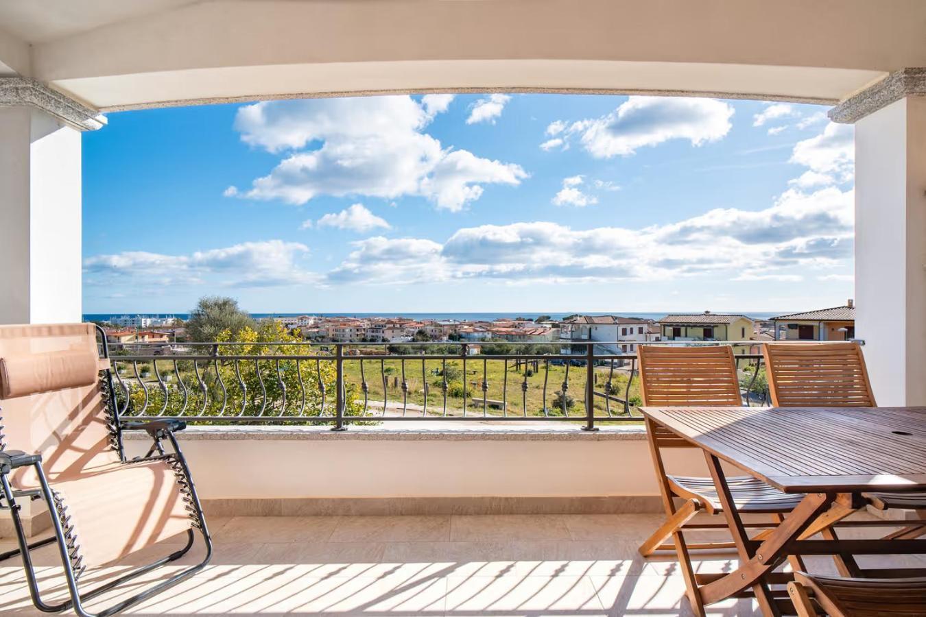 Holiday home Orchidea - Rosa Blu La Caletta